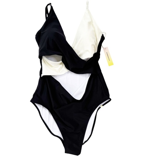 NWT Summersalt The Sea Breeze Cutout One-Piece Swimsuit Black Size 12 - Picture 5 of 14